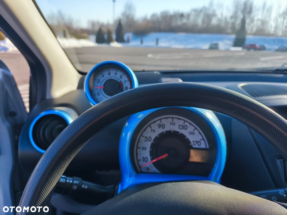 Peugeot 107 1.0 Trendy nICE - 10