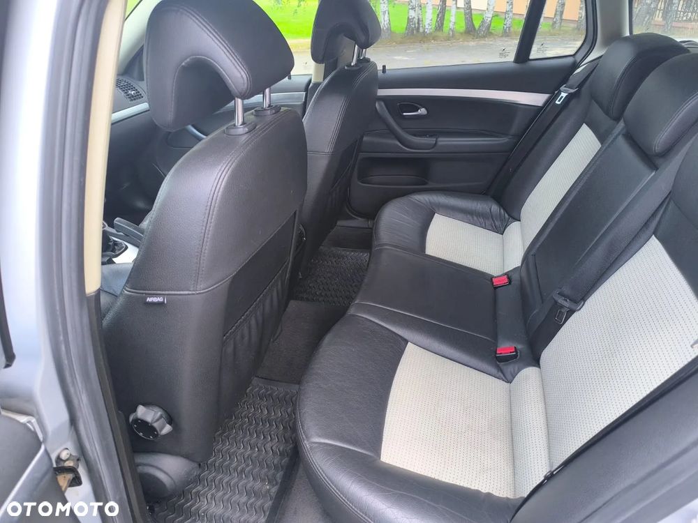 Saab 9-3 2.0T Vector - 11