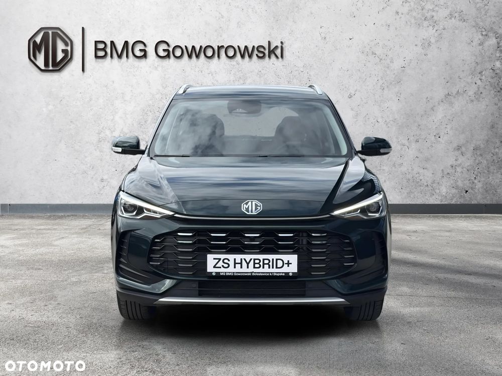 MG ZS Hybrid+ - 8