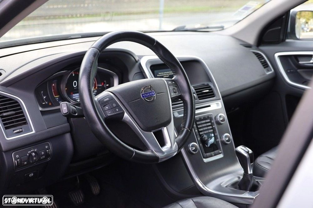 Volvo XC 60 2.0 D4 Summum - 9