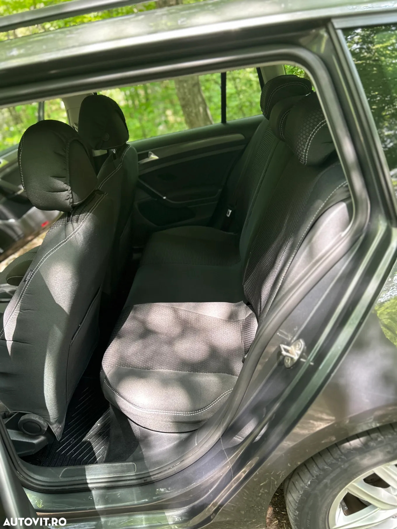 Volkswagen Golf 1.6 TDI DSG Comfortline - 18