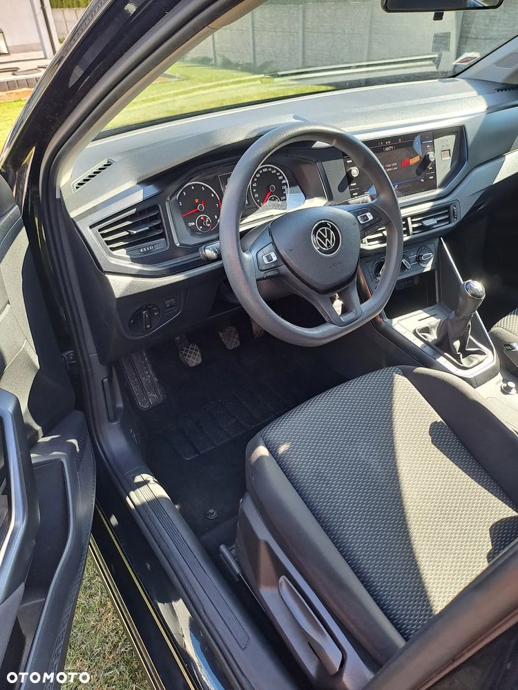 Volkswagen Polo 1.0 ACTIVE - 17