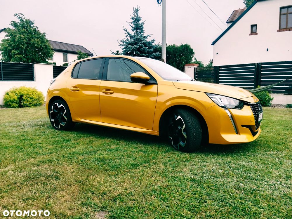 Peugeot 208 Benzin 100 Allure - 22