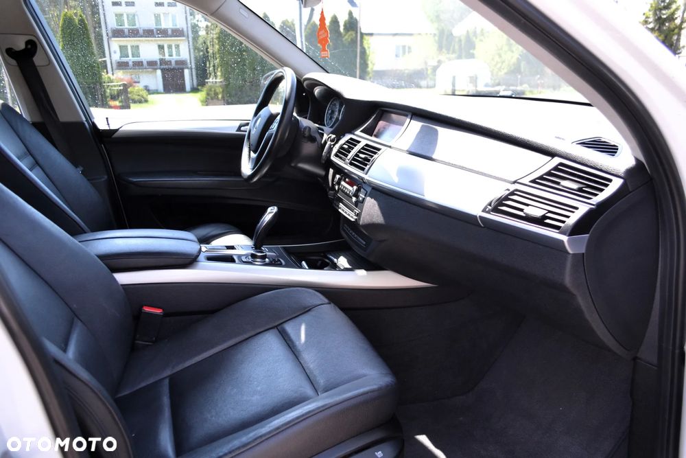BMW X5 xDrive30d - 9