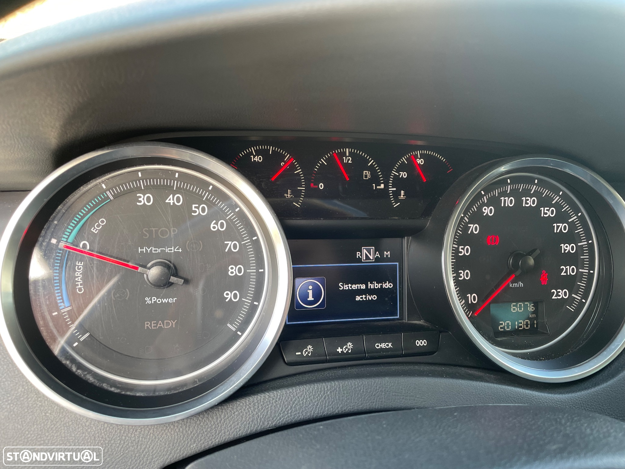 Peugeot 508 RXH 2.0 HDi Hybrid4 2-Tronic - 14