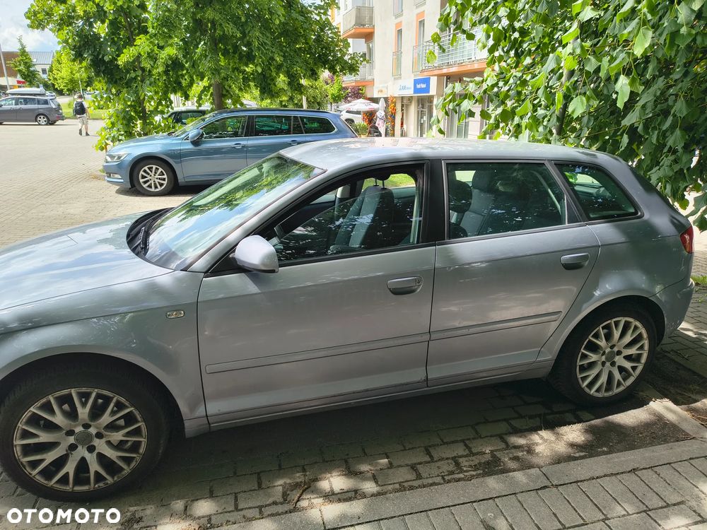 Audi A3 Sportback - 3