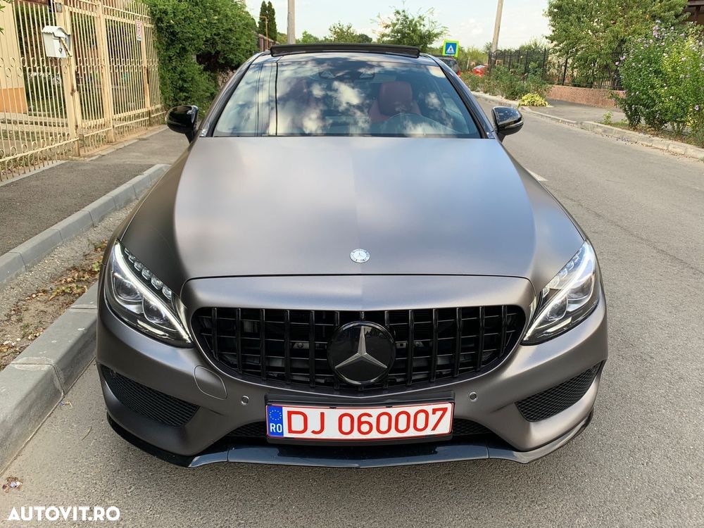 Mercedes-Benz C 220 d Coupe 4MATIC Aut. - 2