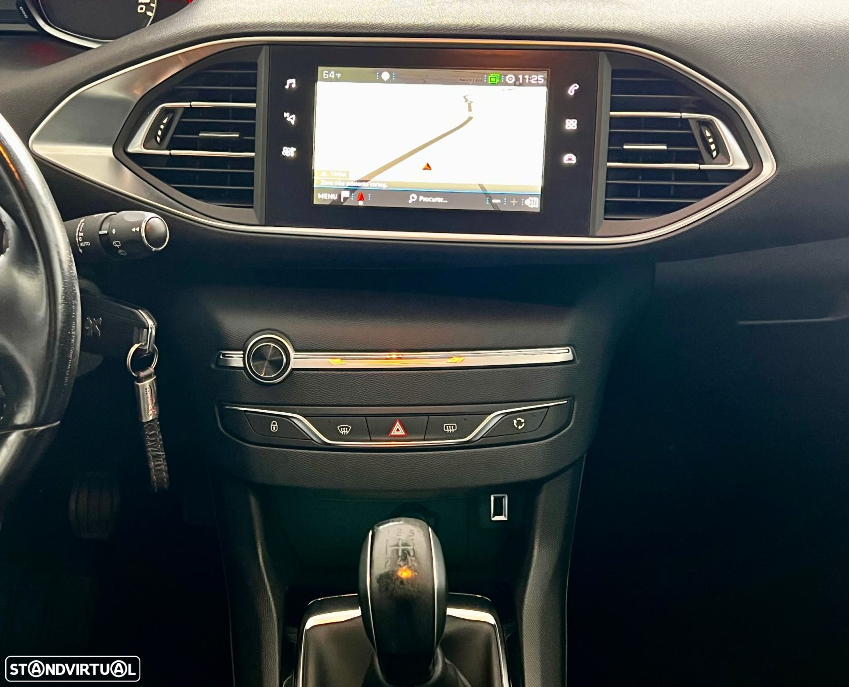 Peugeot 308 1.6 BlueHDi Business Line - 10