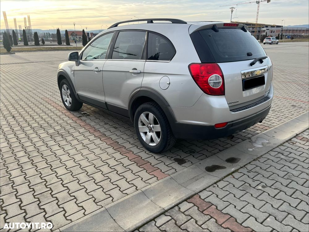 Chevrolet Captiva 2.0 AWD 5 loc. LS - 6