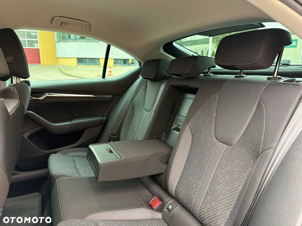 Skoda Octavia 1.5 TSI e-Tec Style DSG - 25