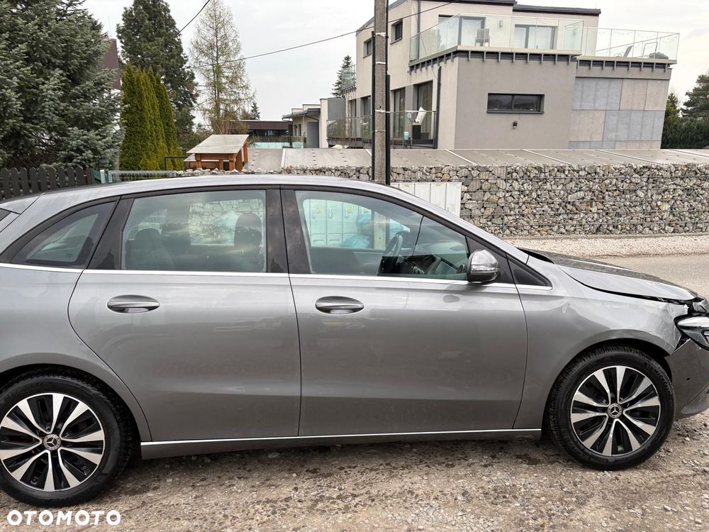 Mercedes-Benz Klasa B 180 7G-DCT Progressive - 4