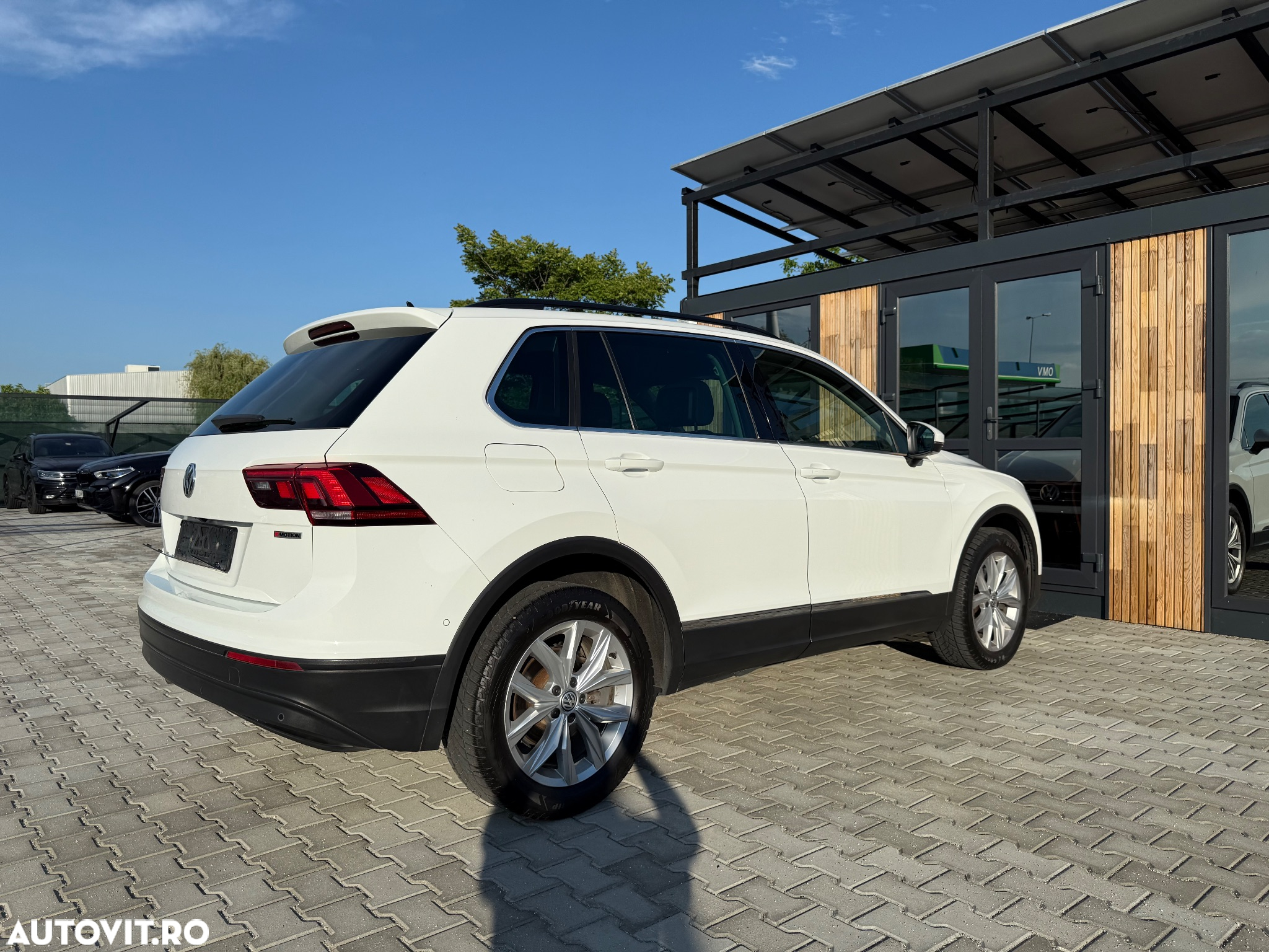 Volkswagen Tiguan 2.0 TDI 4Mot DSG Highline - 5