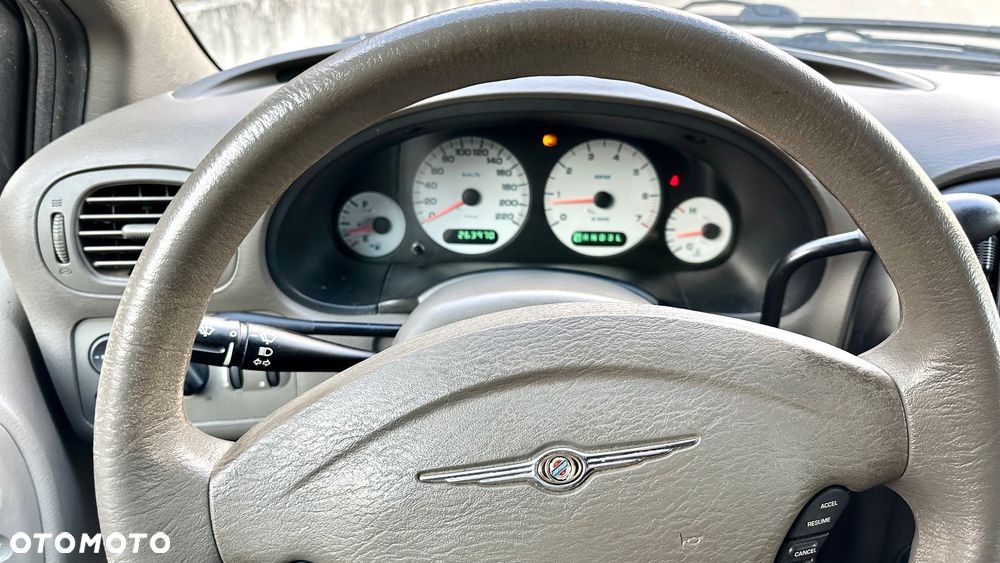 Chrysler Grand Voyager 3.3 LX S&G - 29