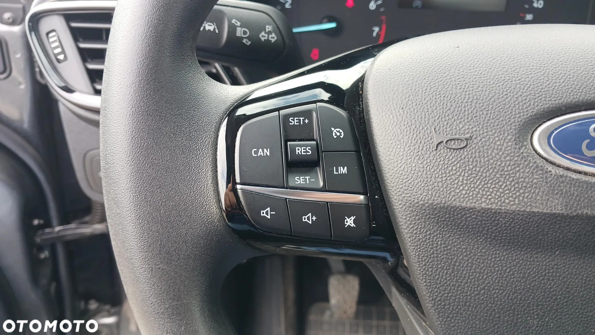 Ford Fiesta 1.1 Trend ASS - 12