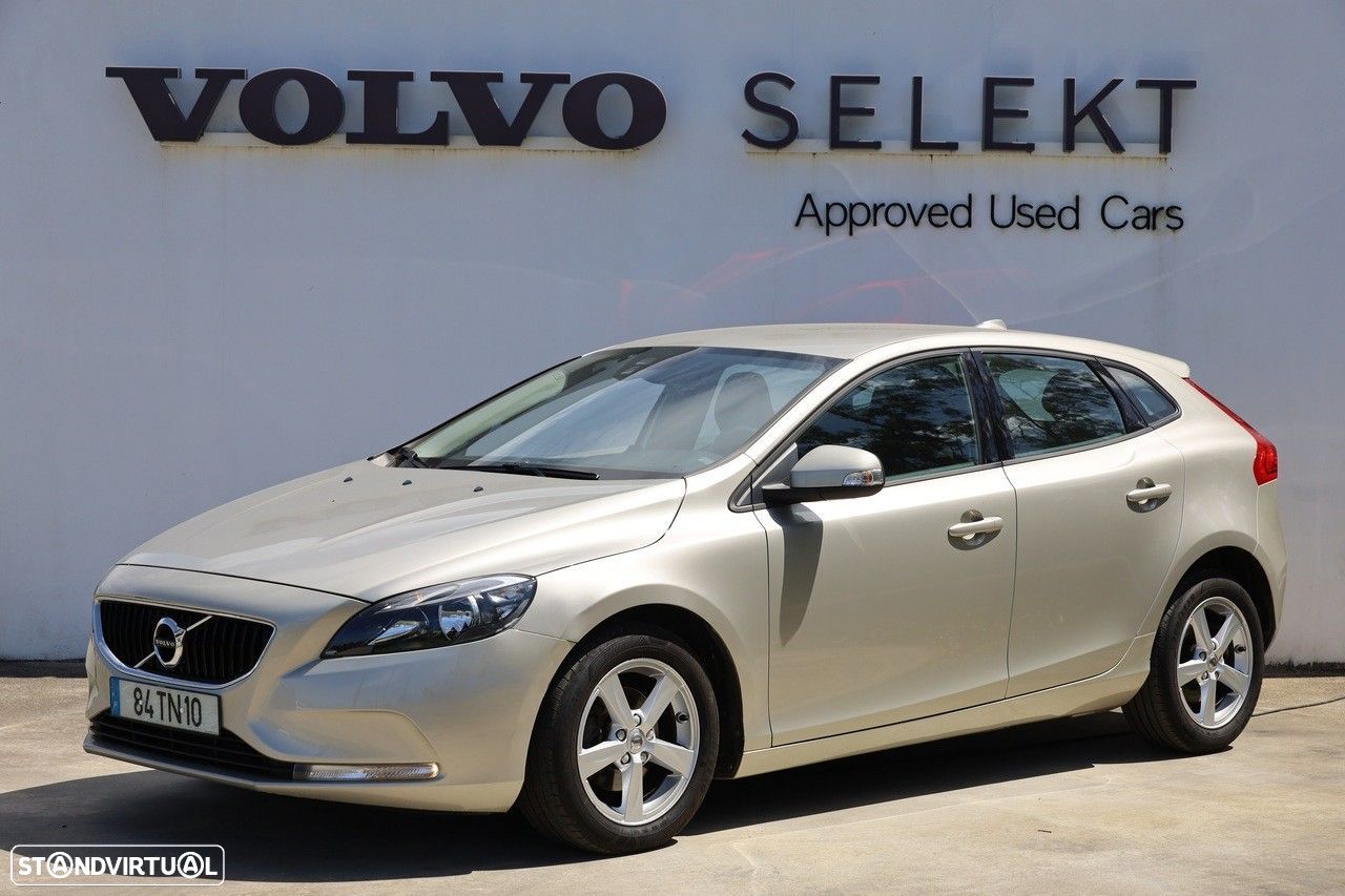 Volvo V40 2.0 D2 Kinetic - 1