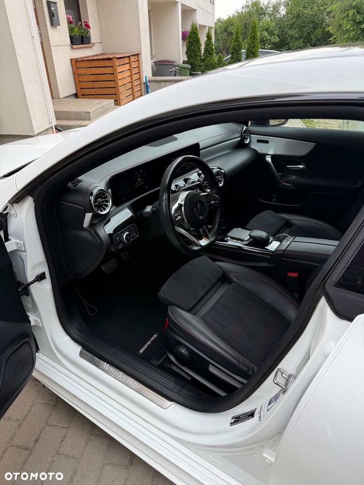 Mercedes-Benz CLA 200 AMG Line 7G-DCT - 10