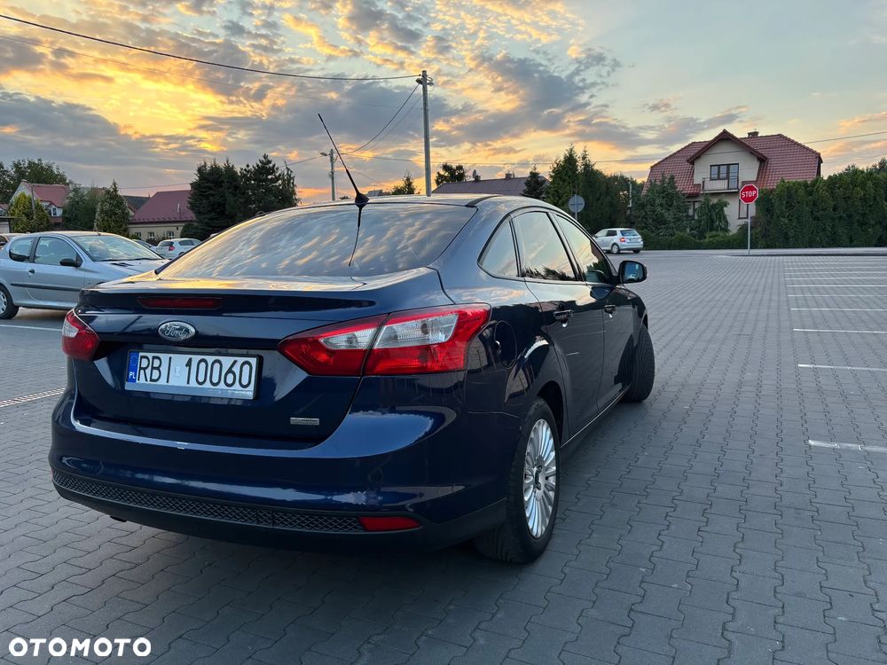 Ford Focus - 6