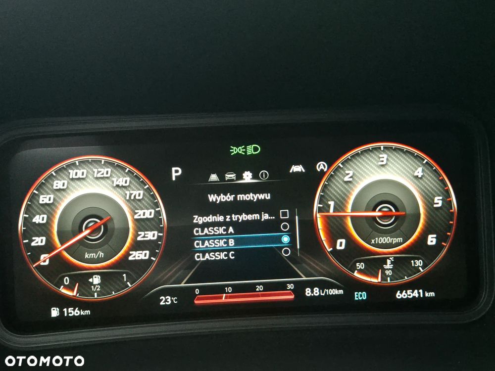 Hyundai Kona - 32