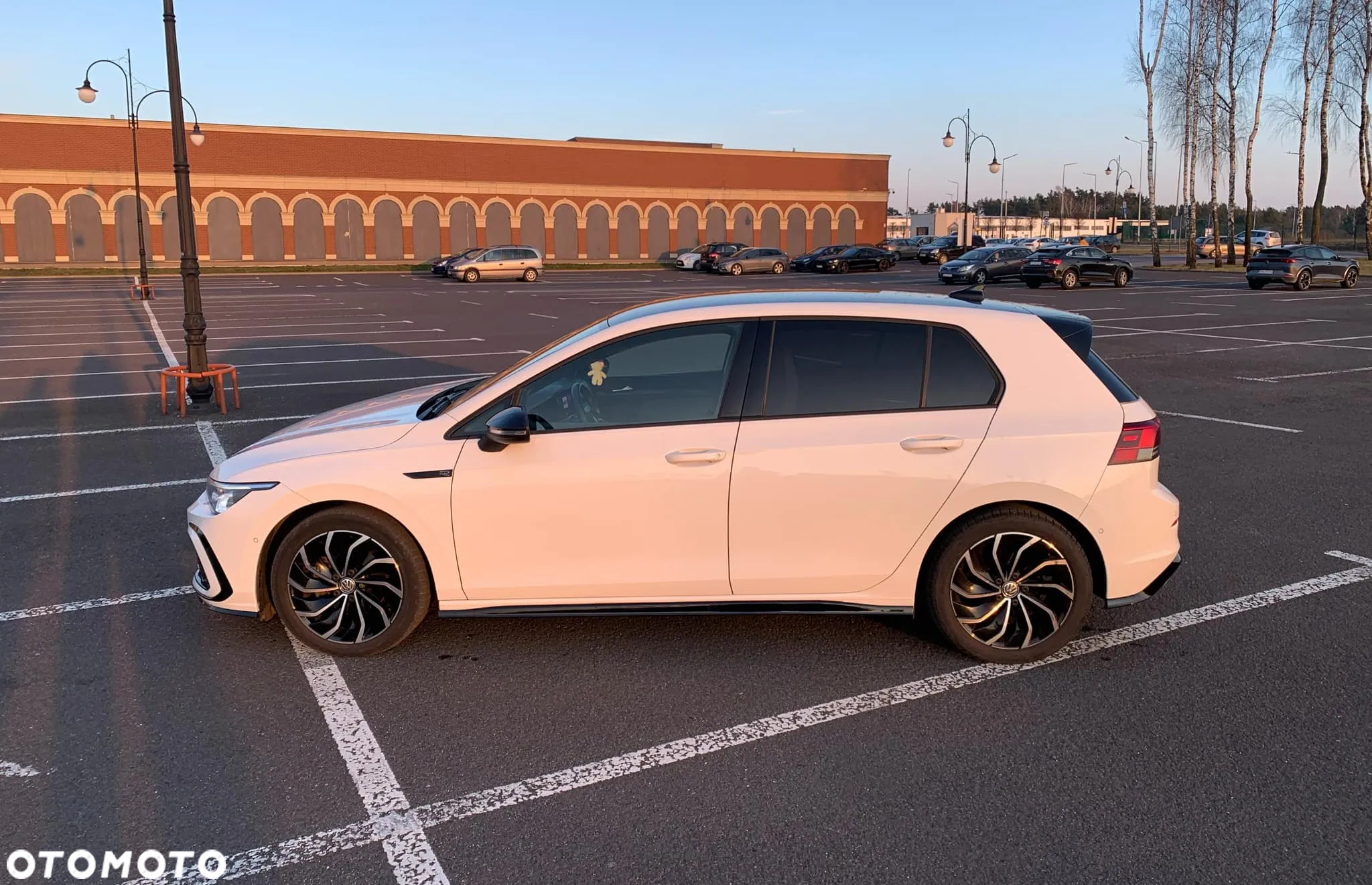 Volkswagen Golf VIII 1.5 TSI EVO R-Line - 8