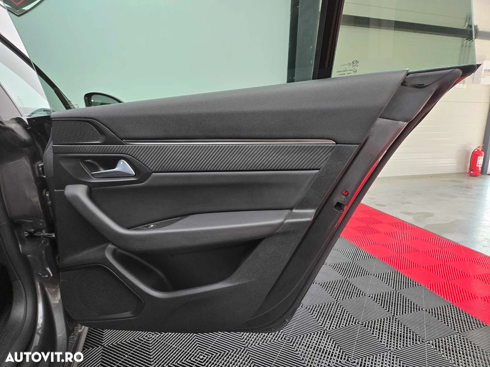 Peugeot 508 SW 1.5 BlueHDI S&S EAT8 Allure Pack - 15