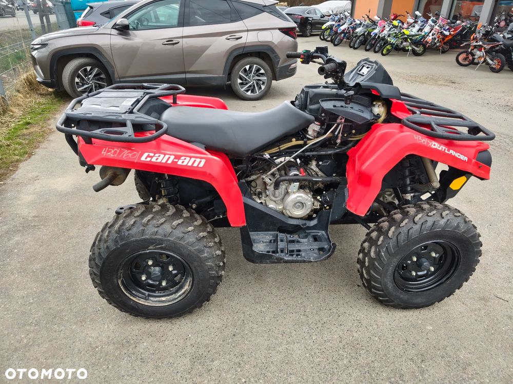 Can-Am Outlander - 10
