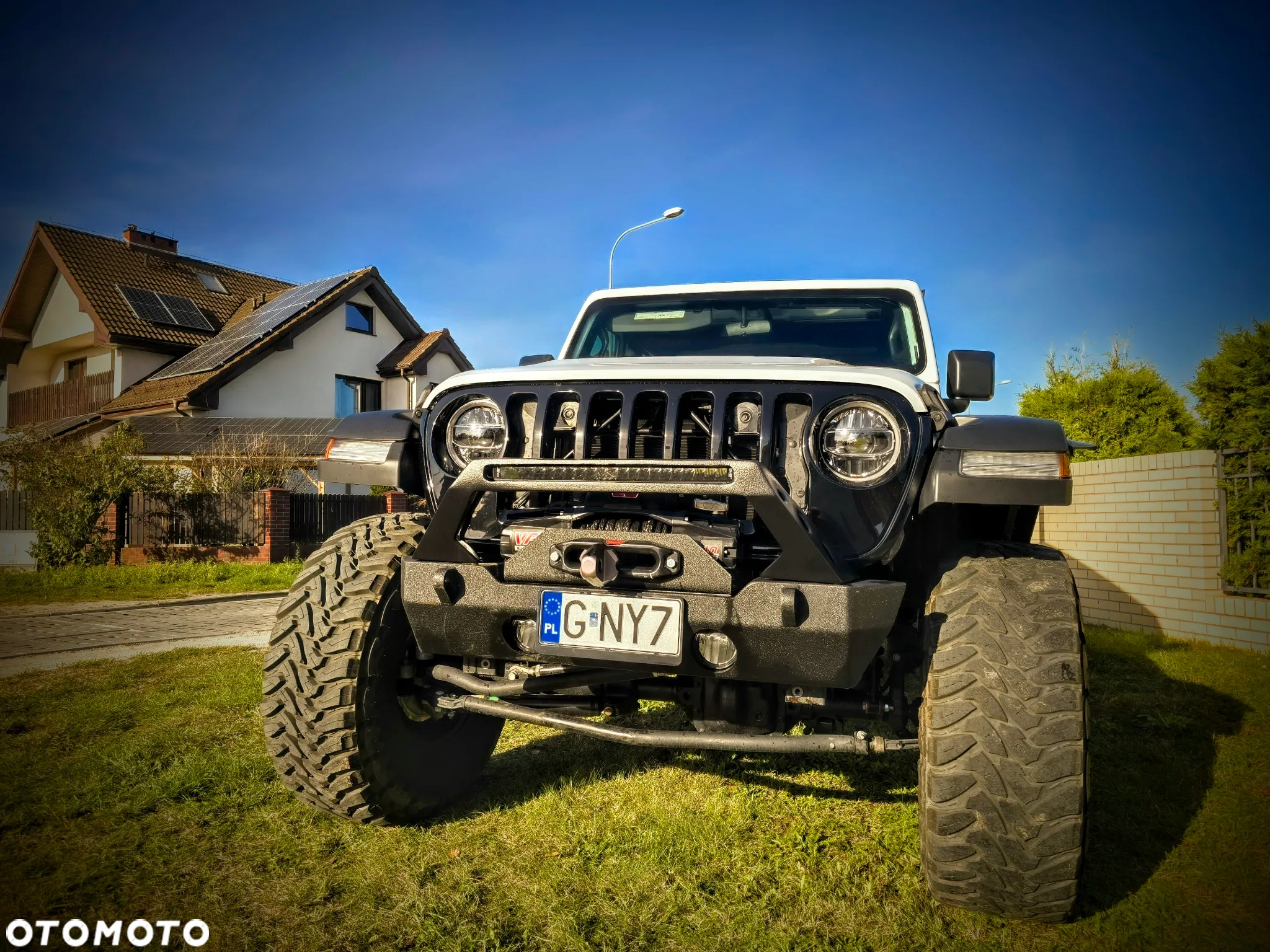 Jeep Wrangler - 12