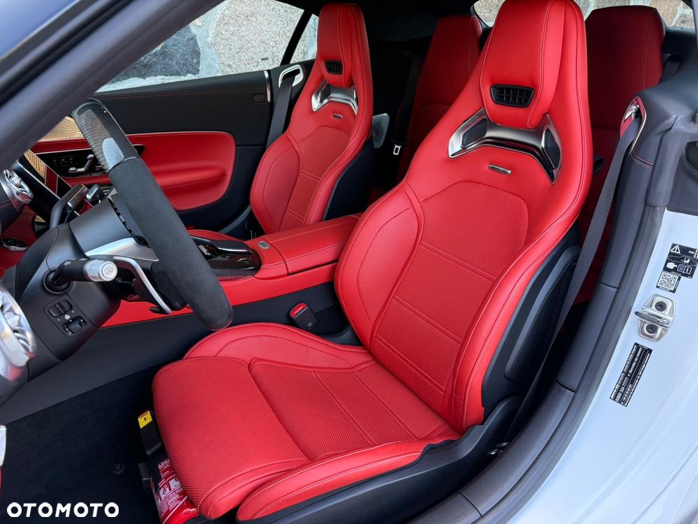 Mercedes-Benz SL AMG 63 4-Matic+ - 11