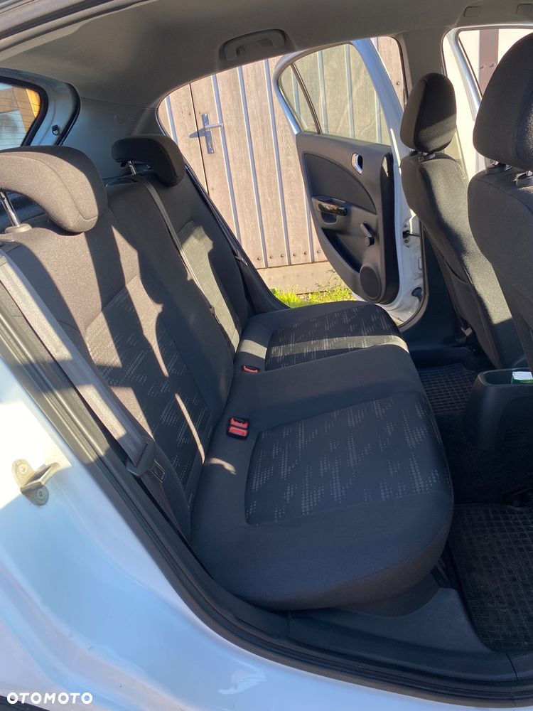Opel Corsa - 13
