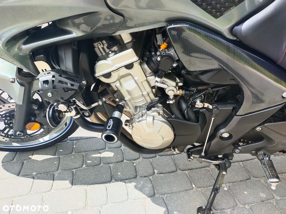 Honda CBF - 7