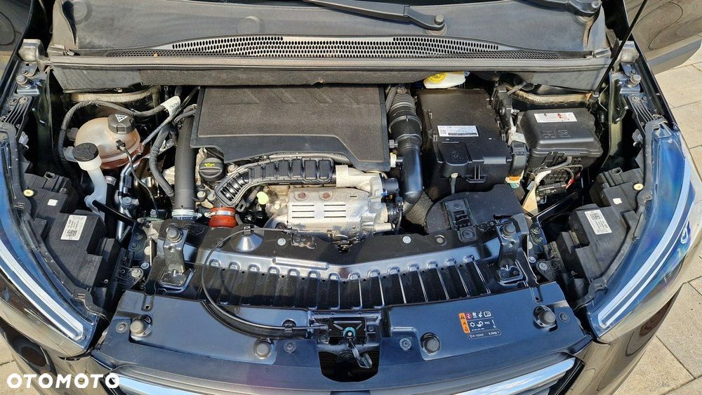 Opel Crossland X - 13