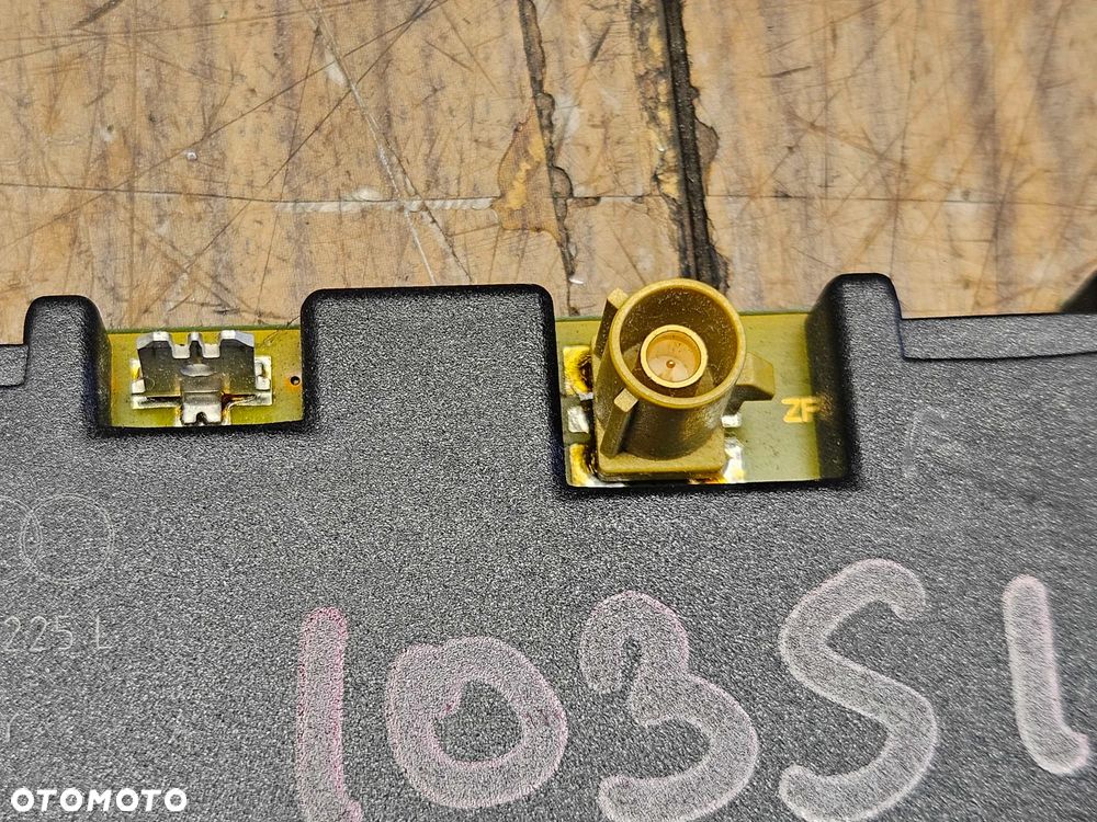 Antena 4F5035225L Wzmacniacz Tuner Radia Anteny Modul Sensor Audi A6 C6 Sedan - 4