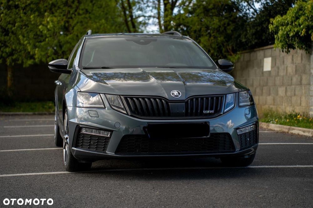 Skoda Octavia 2.0 TDI RS Challenge DSG - 2