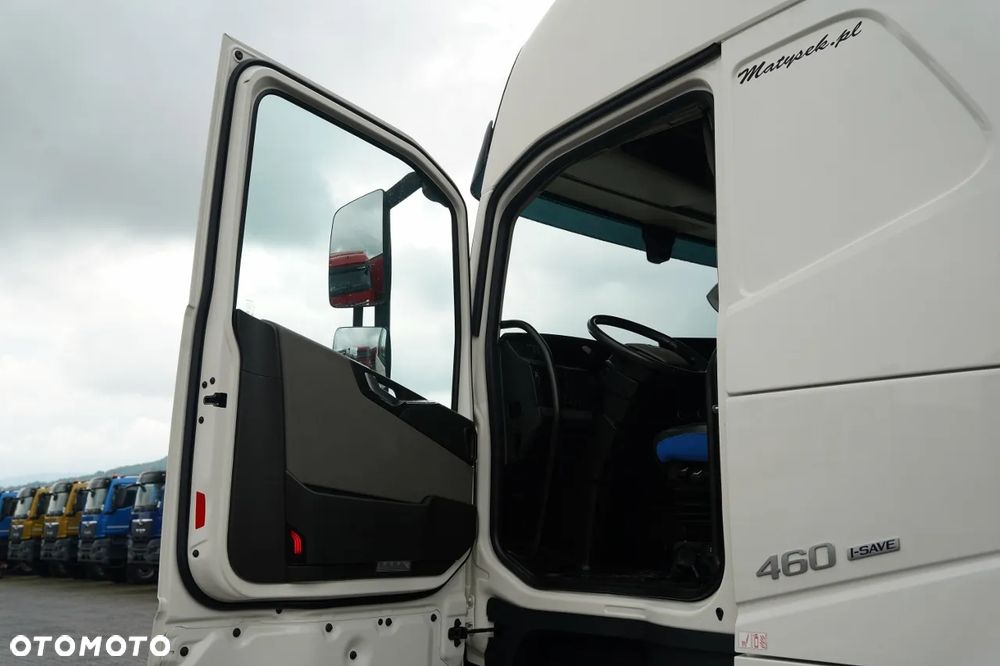 Volvo FH 460 / XXL / + CHŁODNIA SCHMITZ / 2 OSIE PODNOSZONE / PO KONTRAKCIE SERWISOWYM / - 24