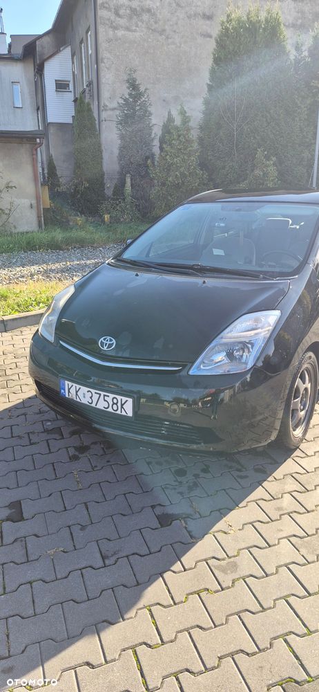 Toyota Prius - 1