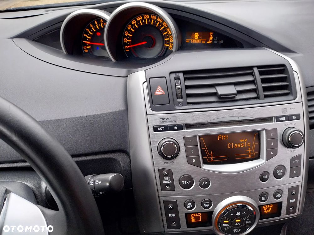 Toyota Verso 1.8 Executive - 25