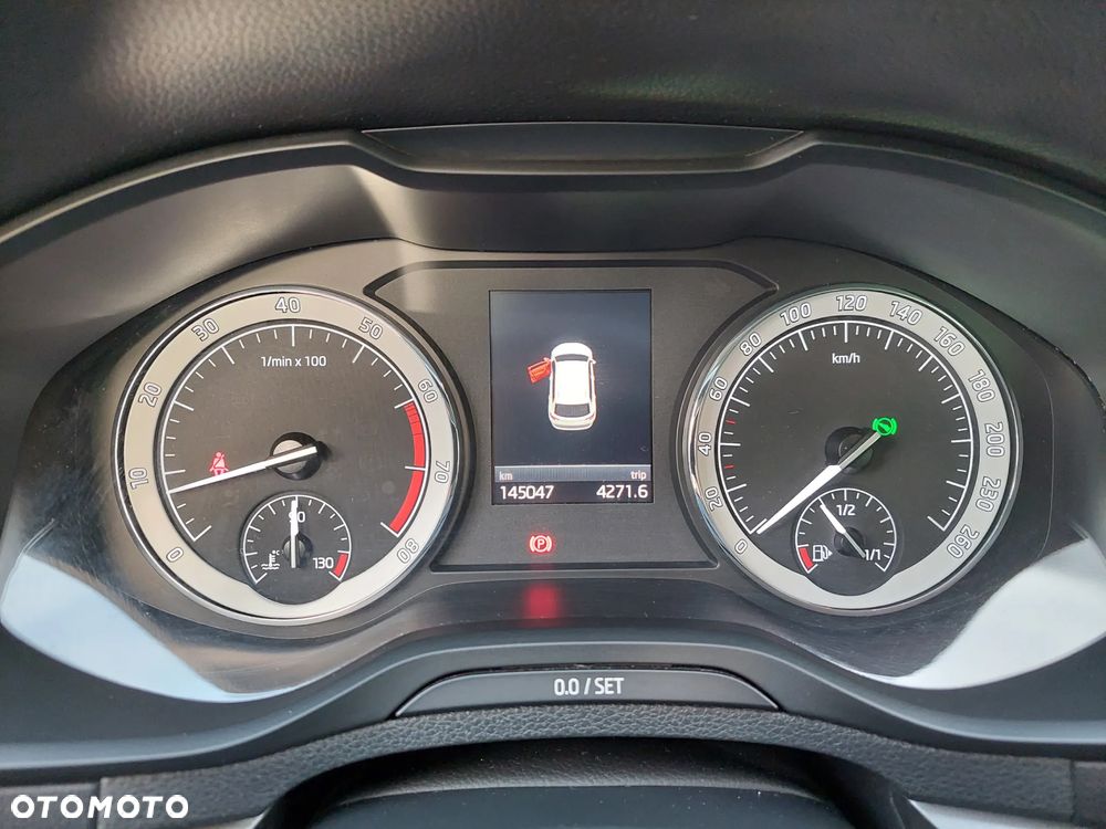 Skoda Karoq 1.5 TSI ACT 4x2 Ambition DSG - 12