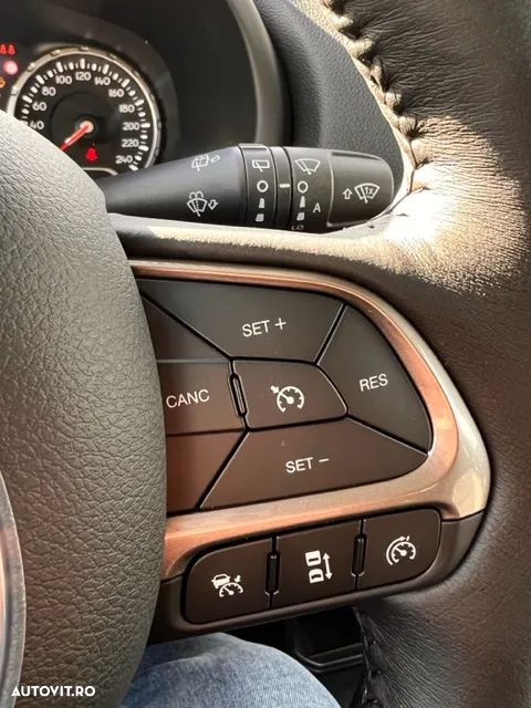 Jeep Renegade 1.5 FWD AT7 MHEV Limited - 25