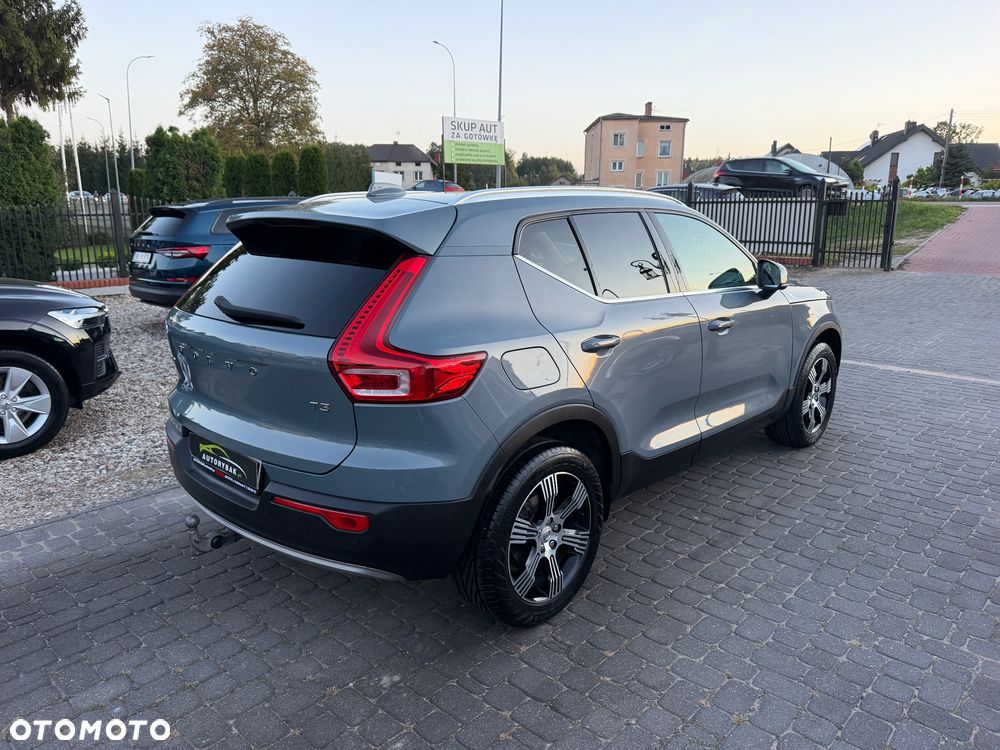 Volvo XC 40 T3 Inscription - 32