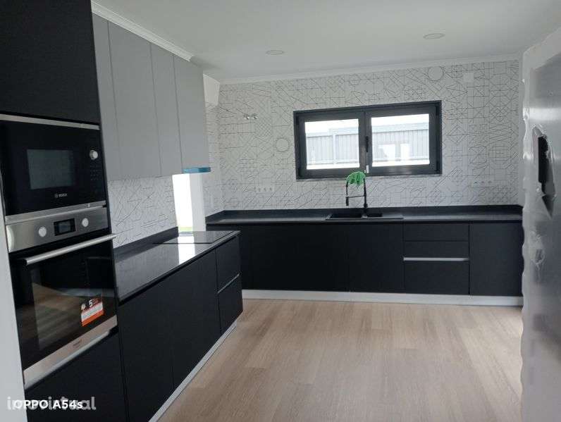 Arrenda-se moradia - Abrunheira - Grande imagem: 4/6