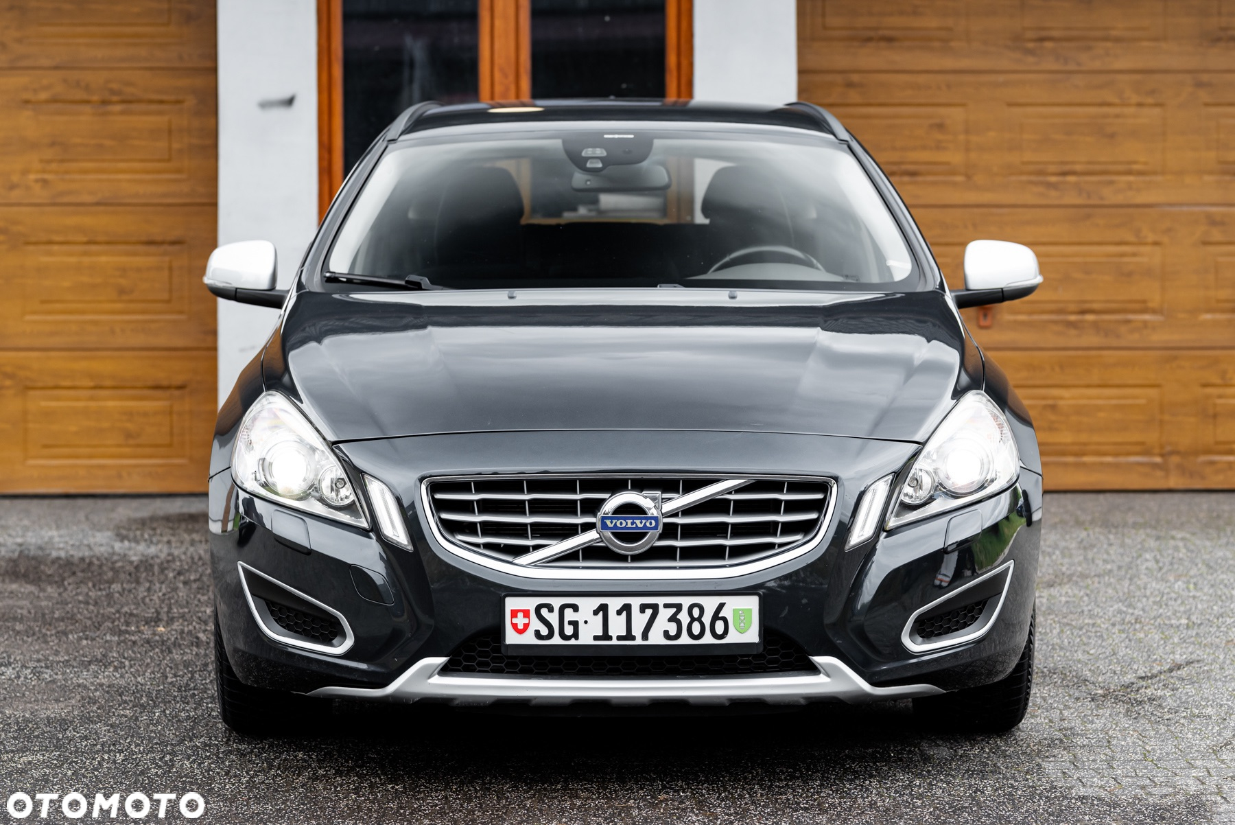 Volvo V60 D5 AWD - 11