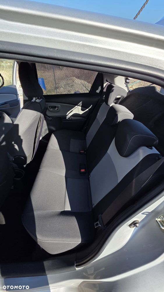 Toyota Yaris 1.5 Premium - 20