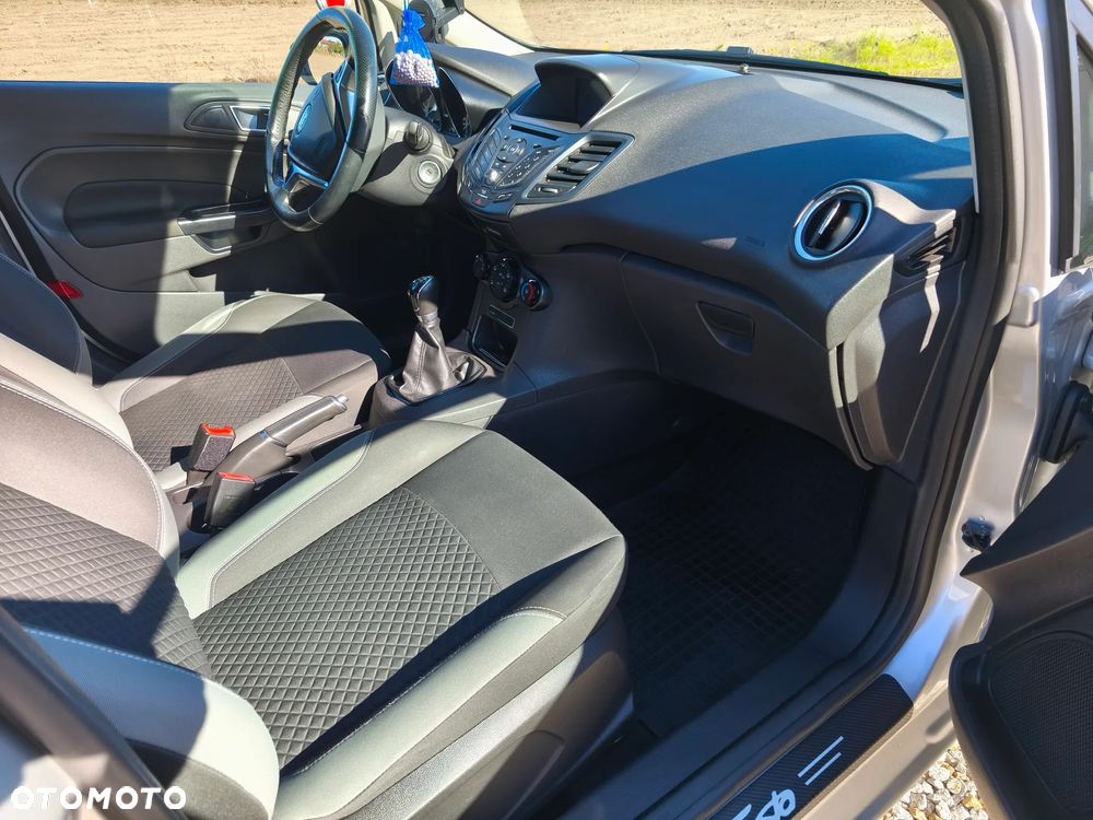 Ford Fiesta 1.5 TDCi Silver X - 6