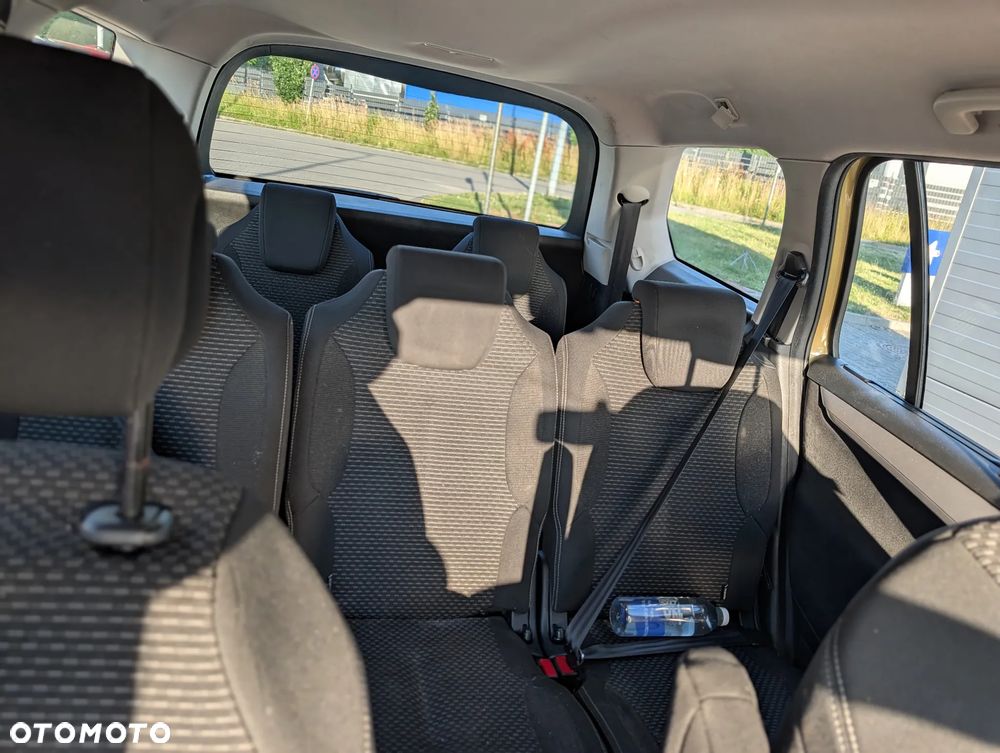 Citroën C4 Grand Picasso - 14