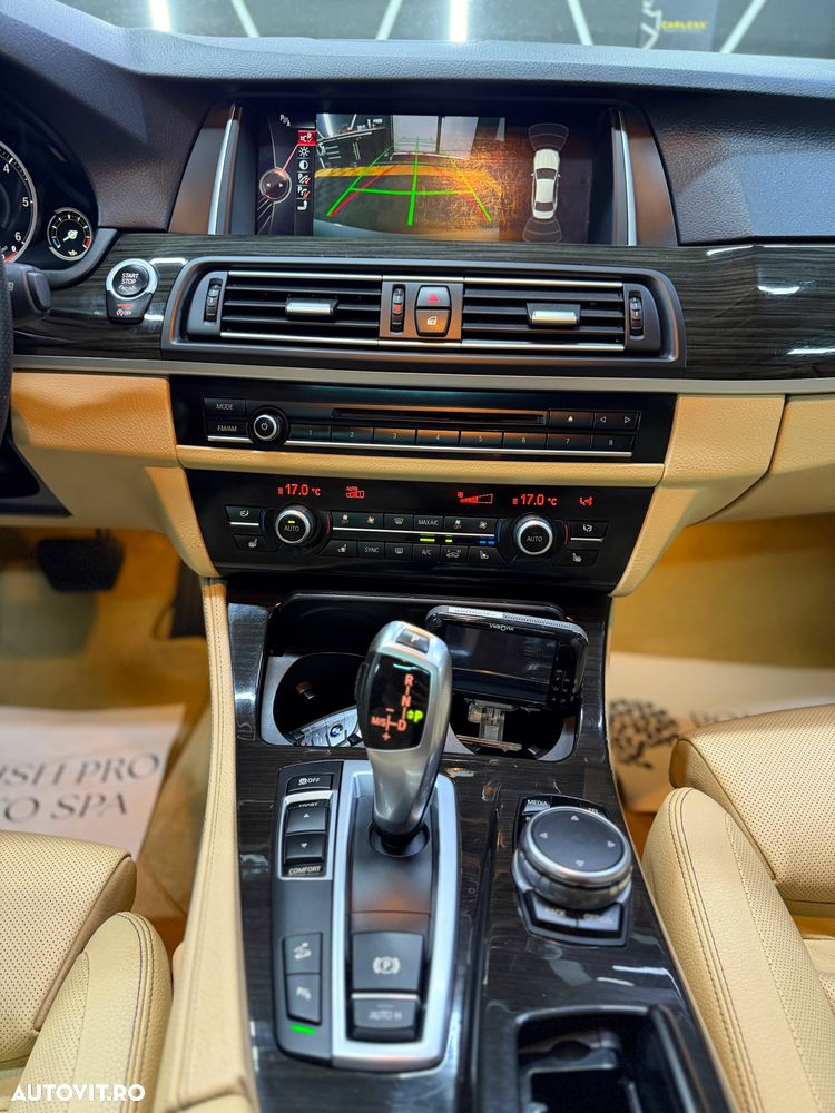 BMW Seria 5 520d xDrive Aut. Luxury Line - 29