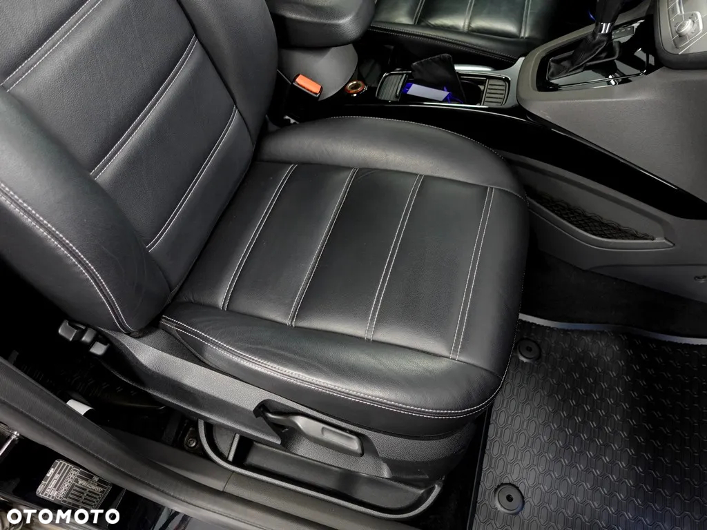 Ford Kuga 2.0 TDCi 4WD Titanium - 14