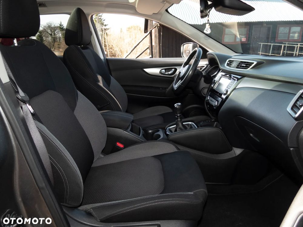 Nissan Qashqai 1.2 DIG-T N-Connecta EU6 - 13