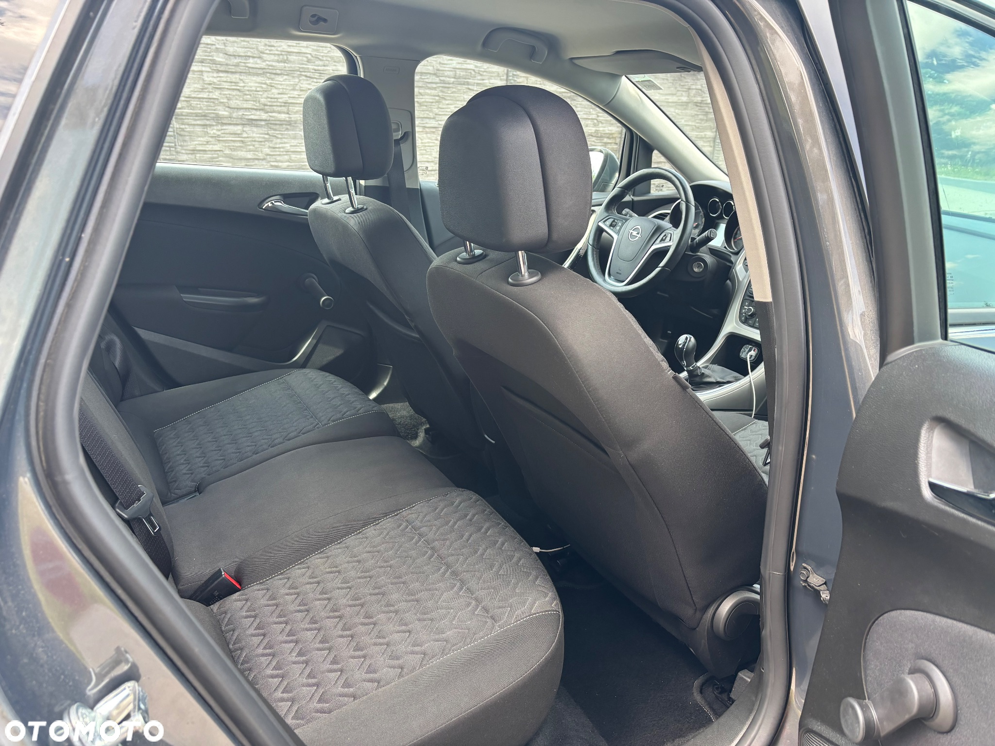 Opel Astra 1.7 CDTI DPF Active - 11