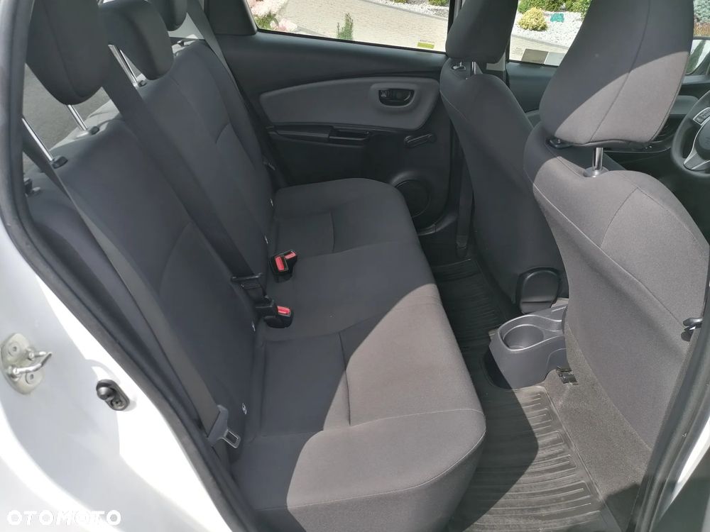 Toyota Yaris 1.5 Active - 17