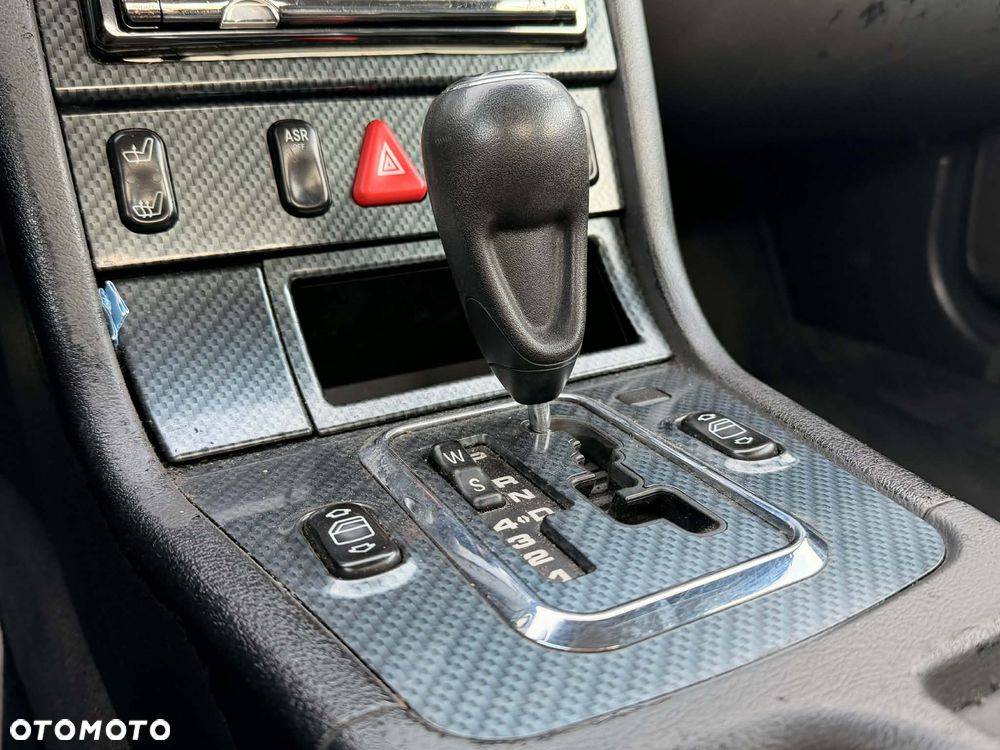 Mercedes-Benz CLK - 17