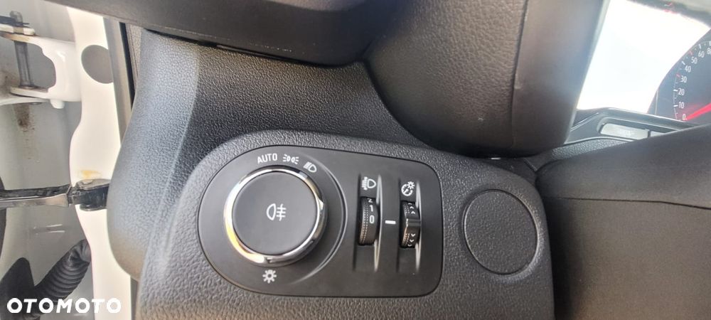 Opel Combo - 22